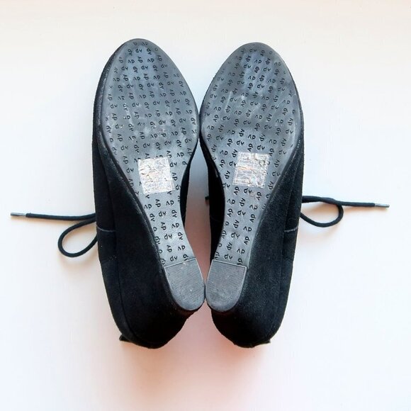 Dolce Vita Black Suede Leather Wedge Heel Lace Up Ankle Boots / Booties Size 9.5 - Picture 7 of 16